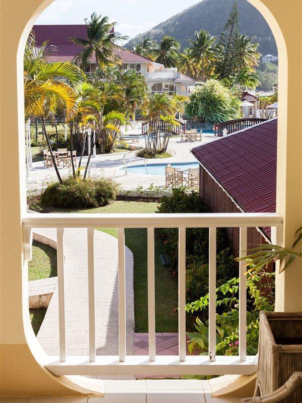 Mystique Royal St Lucia Hotel โกรส อิส์ลีต ภายนอก รูปภาพ
